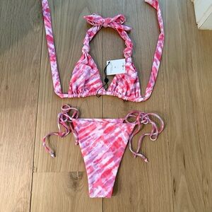 Skatie sz med pink bikini. Darby top Elsa bottom